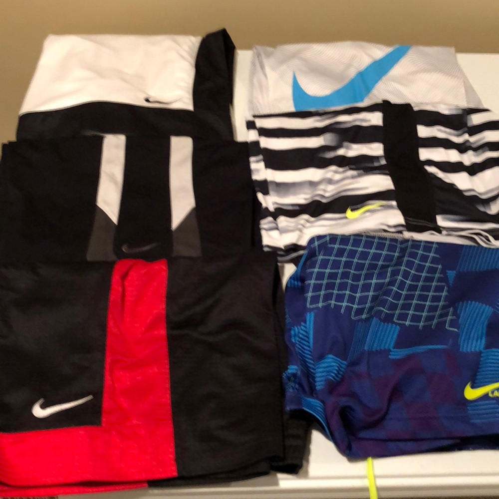 Nike Shorts Size M